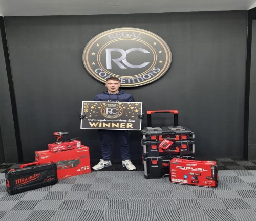 THOMAS CLIFFORD FROM COUNTY TIPPERARY-WINNER OF MILWAUKEE MEGA BUNDLE