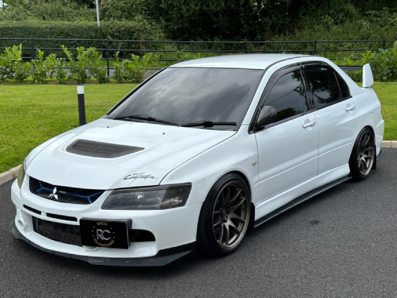 2004 WHITE MITSUBISHI EVO VIII