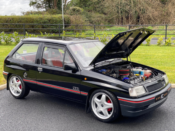 1991 BLACK VAUXHALL NOVA 1.4 SR